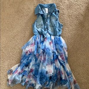 Girls dress